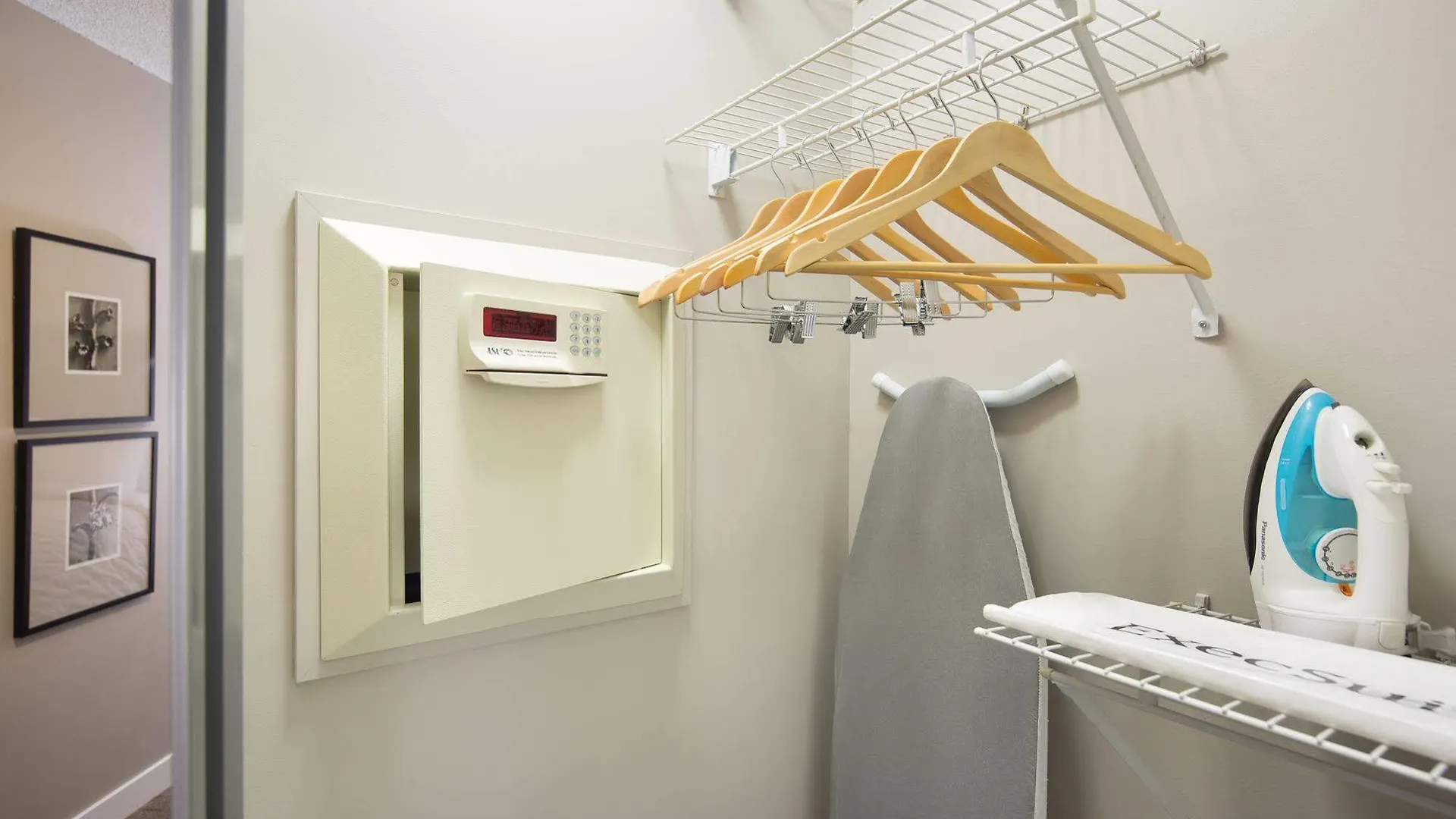 Execsuite Inc. Calgary Aparthotel