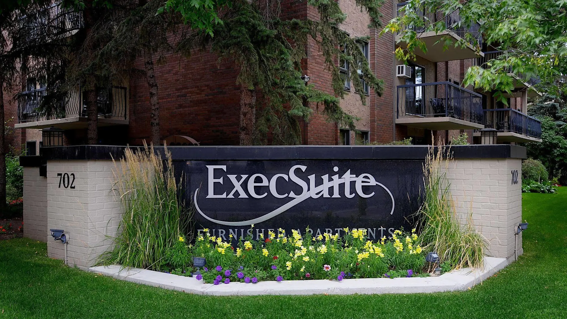 **** Aparthotel Execsuite Inc. Calgary Canada